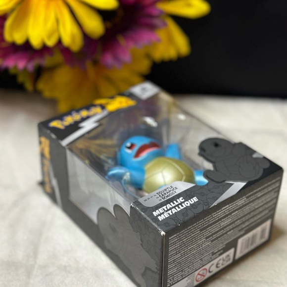 NIB Pokémon Select True Color SQUIRTLE Metallic Collectible Limited Edition - Picture 9 of 10
